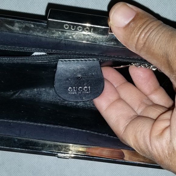 Gucci Snakeskin Clutch - Picture 5 of 8